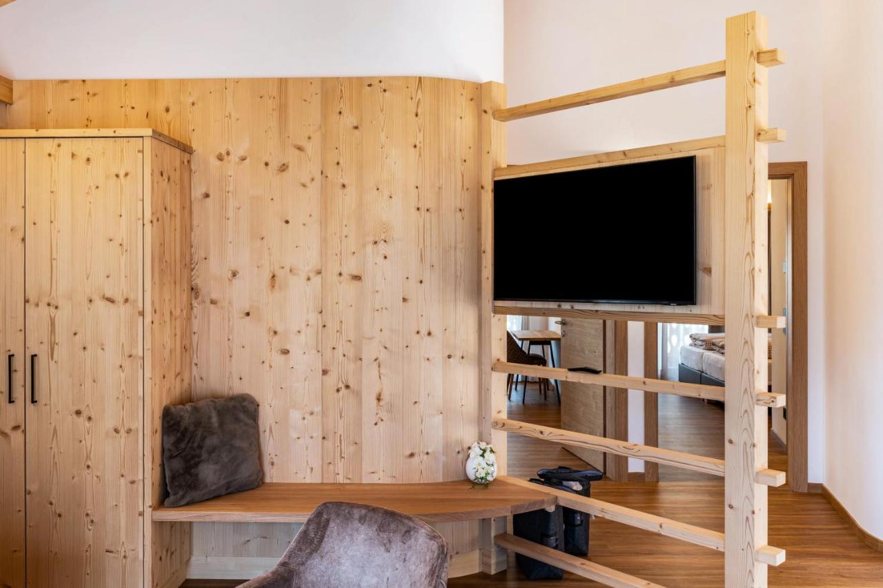 Les Ciases Chalets Dolomites Apt 3 San Vigilio Di Marebbe Zewnętrze zdjęcie